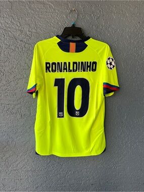 Ronaldinho Barcelona 2005/06 Yellow Retro Jersey Men Size